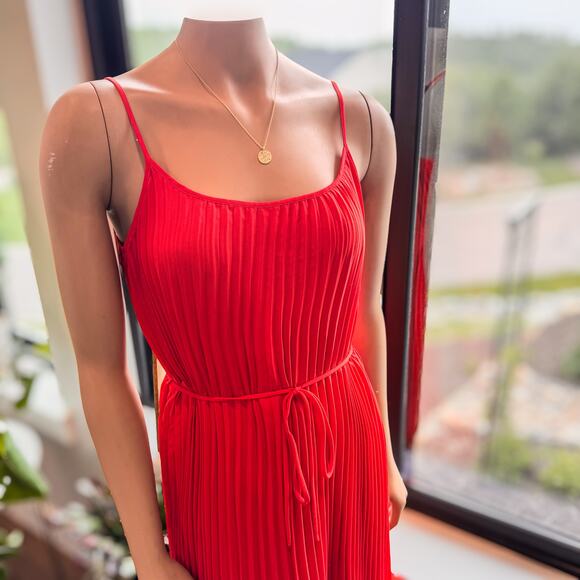 Banana Republic Poppy Red Pleated Maxi Dress-Adjustable Straps-Double Lined-SZ 8 - Picture 12 of 13